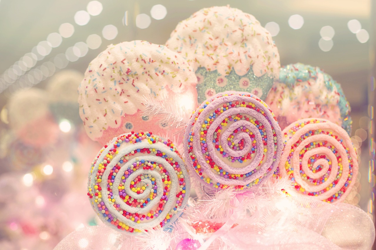 christmas, sweets, candy-4647379.jpg